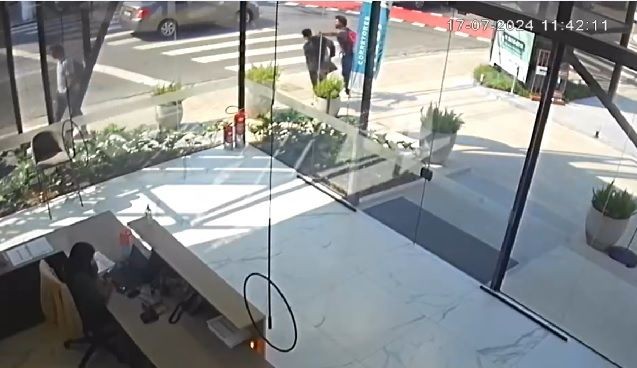 Imagem da noticia Vídeo: Idoso de 84 anos é agredido por homem na zona sul de São Paulo