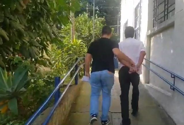 Imagem da noticia Homem é preso por instalar câmeras escondidas dentro do vestiário feminino da FGV, em São Paulo