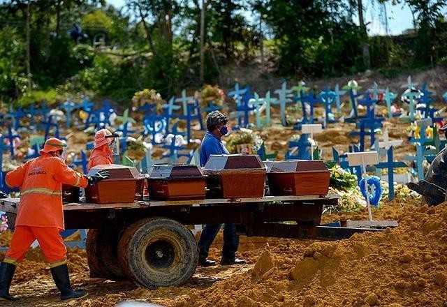 Imagem da noticia Brasil se aproxima de 620 mil mortes causadas pela covid-19