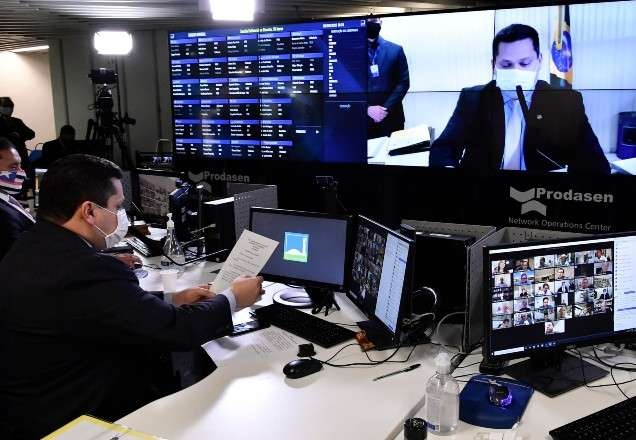 Imagem da noticia Senado amplia período de acordos para redução de jornadas e salários