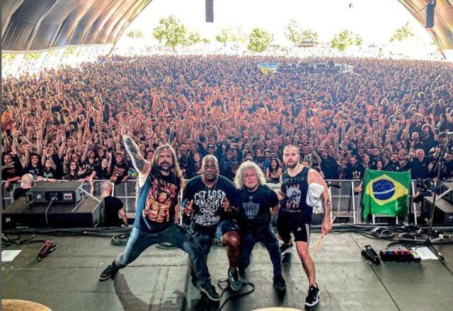 Imagem da noticia Sepultura anuncia turnê de despedida após 40 anos de carreira