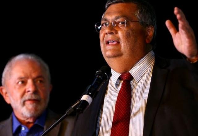 Imagem da noticia Dino rejeita vinculação de Lula a operação contra Moro: "Mau-caratismo"