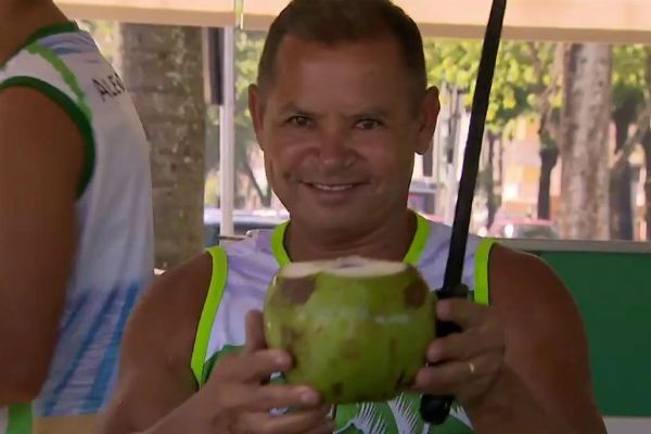 Imagem da noticia Sergipano vende até 100 mil cocos por mês e vira exemplo de superação