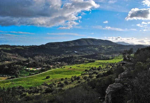 Imagem da noticia Descubra a Serra da Arrábida: um paraíso escondido a 45 minutos de Lisboa