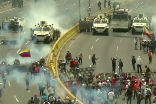 Imagem da noticia Sobe para 36 o número de mortos nas manifestações contra Nicolás Maduro