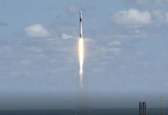 Imagem da noticia Em feito histórico, Nasa envia indígena americana para o espaço