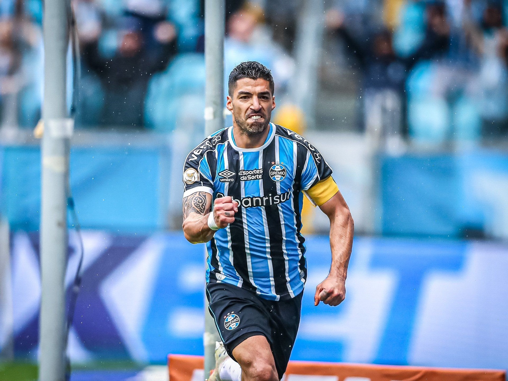 Luis Suárez promove campanha de doações para vítimas das chuvas no RS