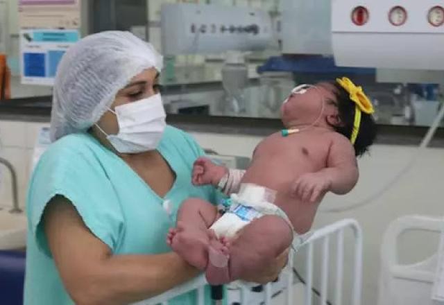 Imagem da noticia Criança nasce com 7 kg no Pará e surpreende equipe da maternidade