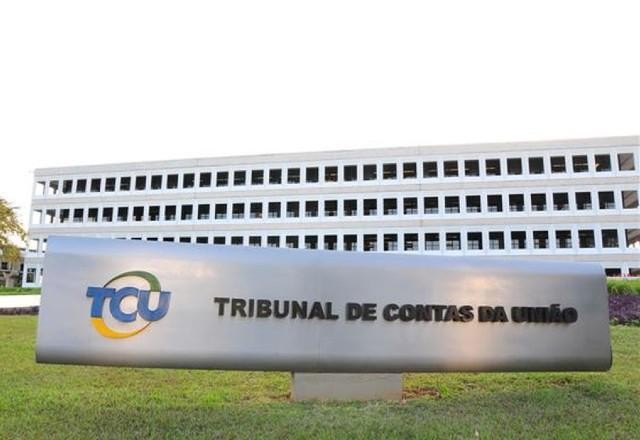 Tribunal de Contas da União suspende pagamento de benefício a juízes federais