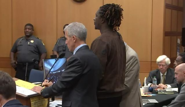 Imagem da noticia Rapper Young Thug é condenado, mas cumprirá pena em liberdade condicional