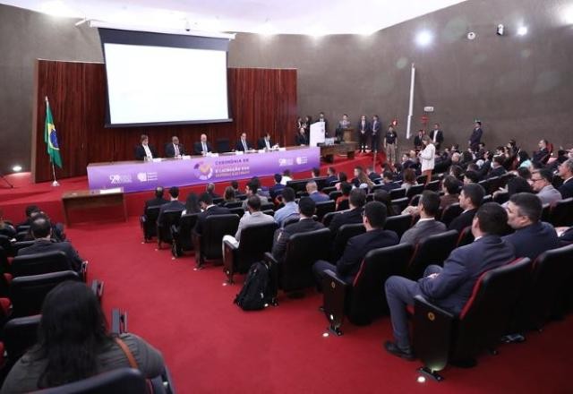 Imagem da noticia TSE estuda ampliar teste dos códigos-fontes de urnas fora do tribunal