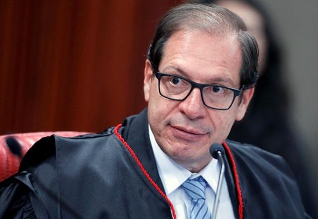 Imagem da noticia Corregedor suspende pagamento dos valores retroativos de benefício a juízes