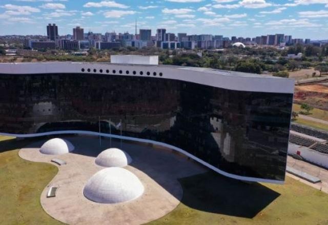 Imagem da noticia Tribunal Superior Eleitoral atende PL e proíbe manifestação política