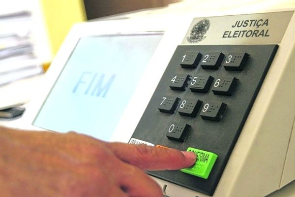 Imagem da noticia TSE autoriza funcionamento de 43 escritórios que organizam vaquinhas virtuais 