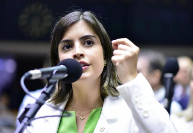 Imagem da noticia Poupança para alunos do ensino médio pode começar em 2024, diz Tabata Amaral