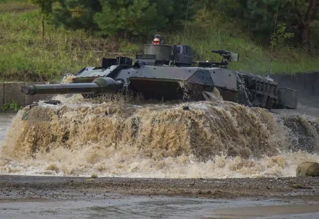 Imagem da noticia Alemanha anuncia o envio de 14 tanques Leopard 2 para a Ucrânia