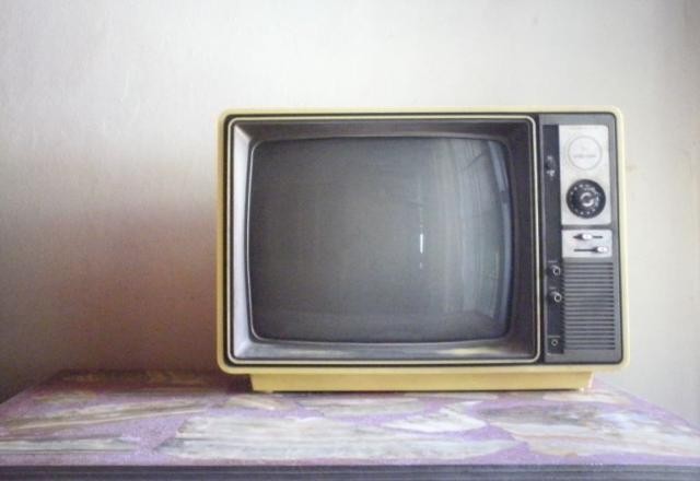 Imagem da noticia Especialista aponta horário eleitoral na TV como chance de 'furar bolha'
