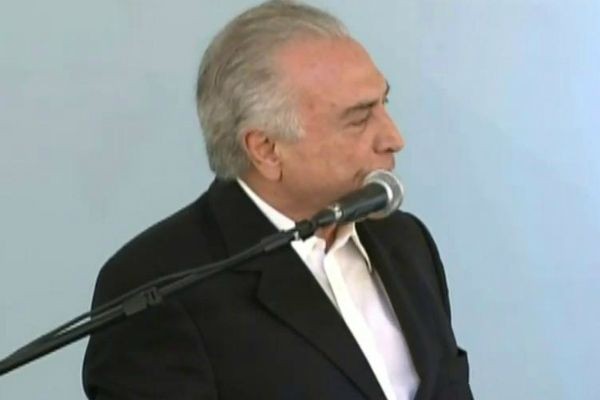 Imagem da noticia Temer diz que não deve vetar projeto de repactuação da dívida dos estados