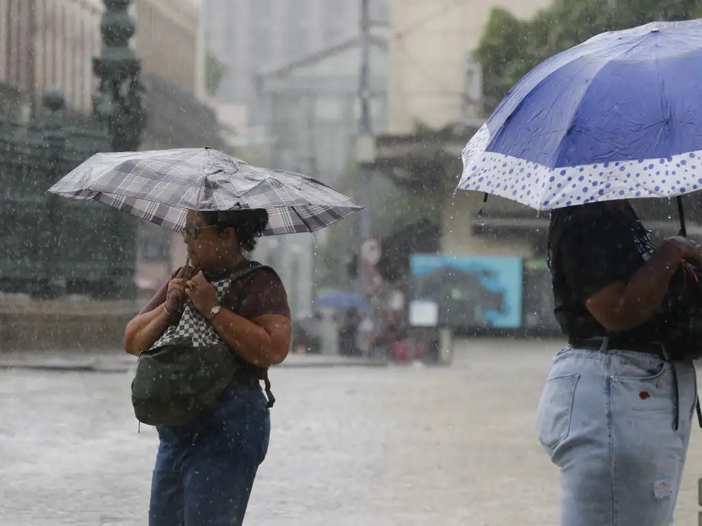 Chuva: São Paulo e outros 8 estados estão em alerta de perigo para tempestades 