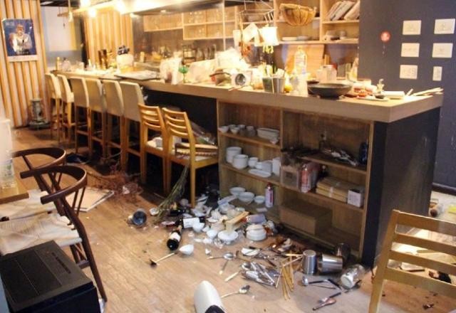 Número de feridos em terremoto no Japão sobe para 107