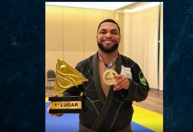 Imagem da noticia Lutador de jiu jitsu assassinado pode ter sido confundido com segurança