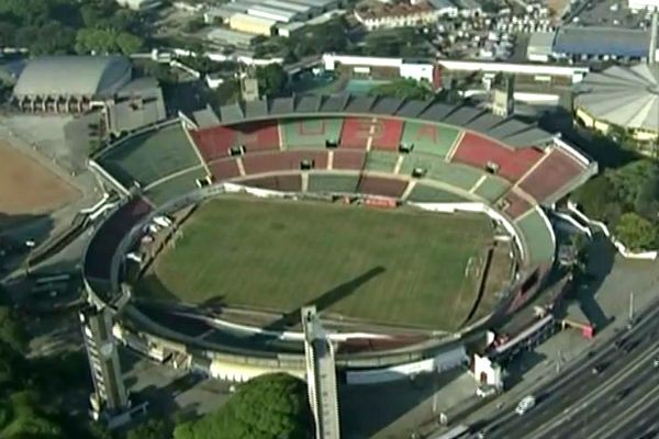 Torcedores pedem o tombamento do Estádio do Canindé