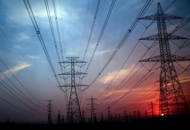 Imagem da noticia Redução de 10% na conta de luz elevaria PIB em 0,45 ponto percentual