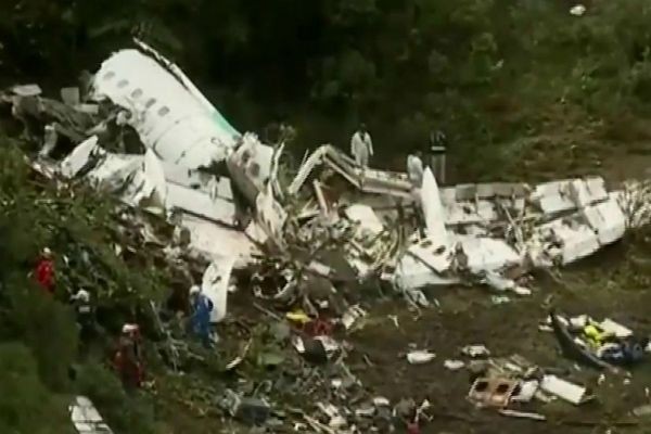 Imagem da noticia Tragédia com avião da Chapecoense completa um ano; veja homenagens