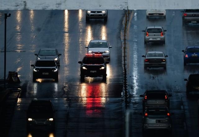 Imagem da noticia Escassez de oferta de carros faz IPVA subir em 2022