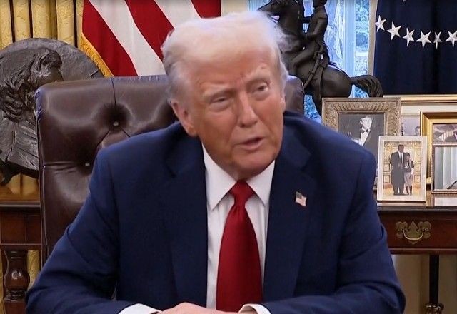 Imagem da noticia Governo Trump suspende compartilhamento de inteligência com a Ucrânia  