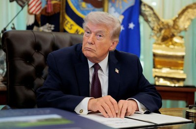 Trump dá 48 horas para o Irã reabrir Ormuz antes que "o inferno se abata sobre eles"