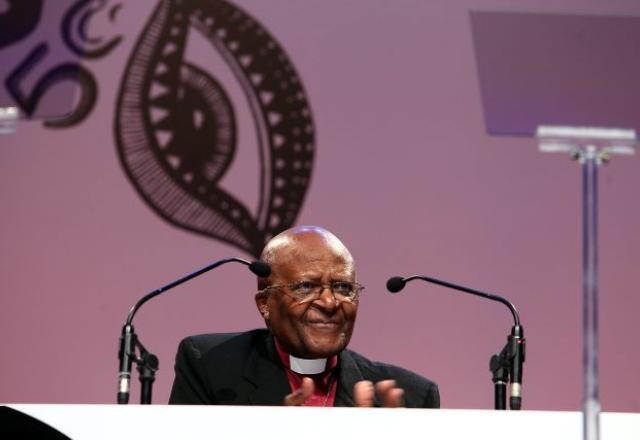 Imagem da noticia Ganhador do Nobel da Paz, Desmond Tutu, 90, morre na África do Sul