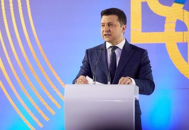 Imagem da noticia "Cortamos relações diplomáticas com a Rússia", diz presidente da Ucrânia