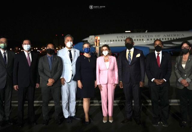 Imagem da noticia Pelosi reforça que EUA "não abandonarão" compromisso com Taiwan