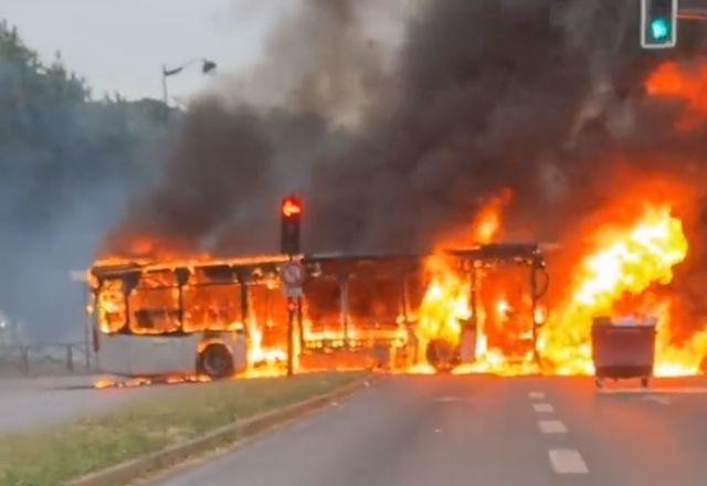 Imagem da noticia Adolescente baleado: protestos se intensificam na França e 150 pessoas são presas