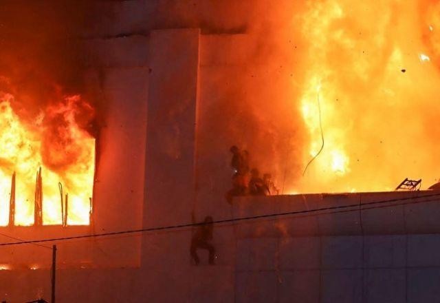 Imagem da noticia Camboja: mortes em cassino após incêndio sobe para 25