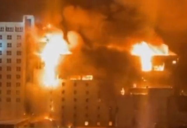 Imagem da noticia Incêndio em cassino na fronteira de Camboja com Tailândia deixa 16 mortos