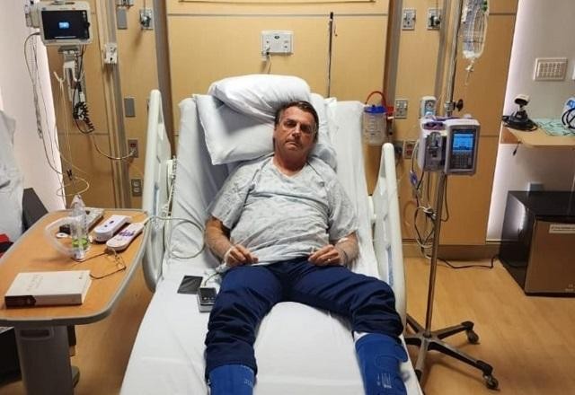 Imagem da noticia Bolsonaro publica foto em hospital e agradece orações