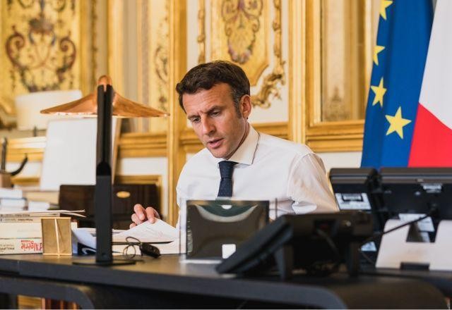 Imagem da noticia Macron diz que paz não deve ser construída com humilhação da Rússia