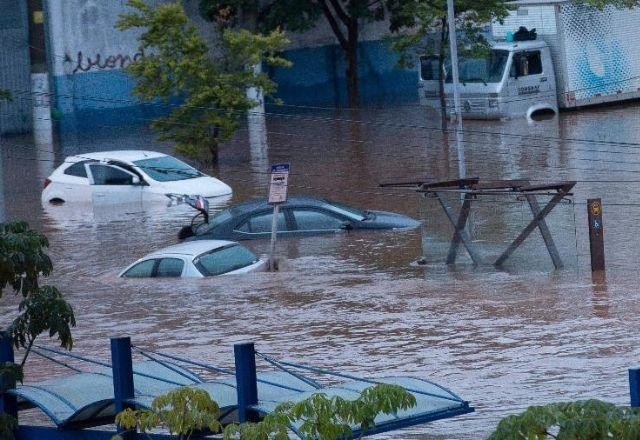Imagem da noticia SP tem 7 cidades em situação de emergência por chuvas; veja como ajudar