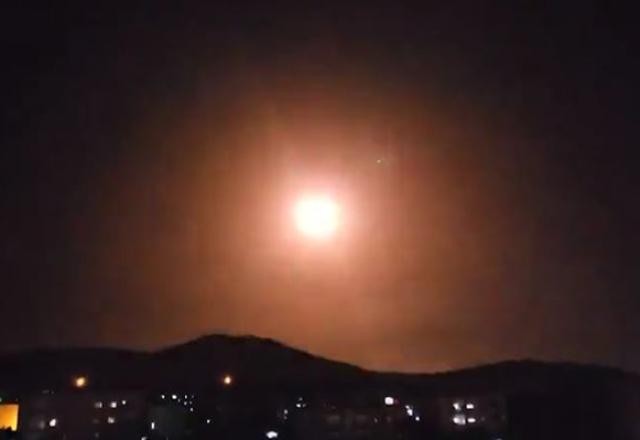 Imagem da noticia Míssil sírio disparado contra Israel explode no céu, dizem autoridades