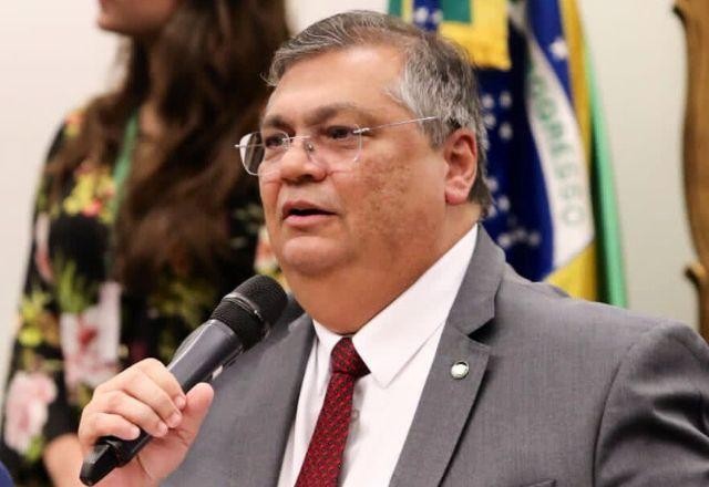 Imagem da noticia Dino determina que PF investigue organismos nazistas e neonazistas no Brasil