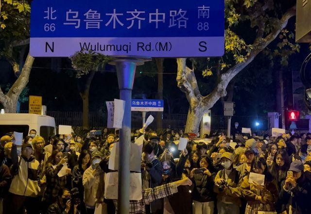 China reafirma política "covid zero", mas flexibiliza regras após protestos