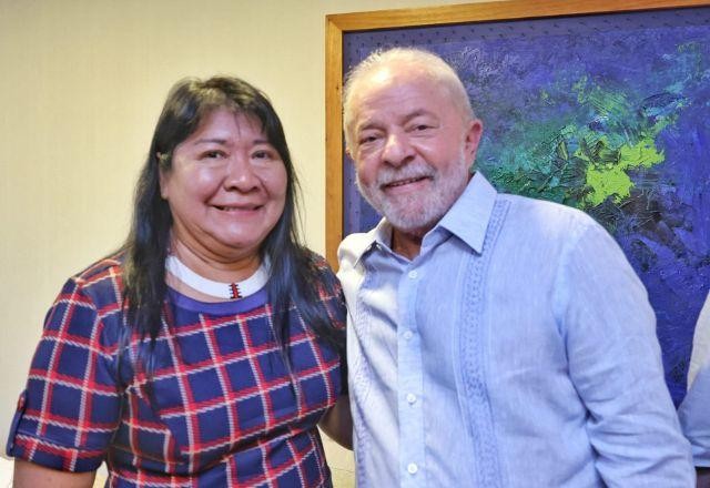 Imagem da noticia Governo oficializa Joenia Wapichana como presidente da Funai