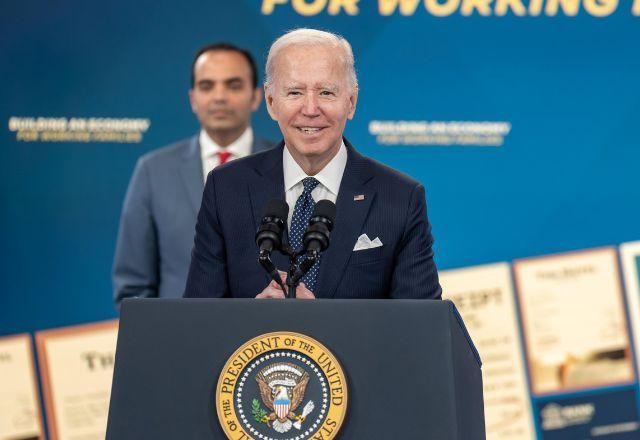 Imagem da noticia Aprovação de Biden tem queda em outubro e atinge marca de 39%