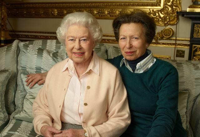 Imagem da noticia "Foi uma honra e um privilégio", diz Anne sobre vida ao lado de Elizabeth