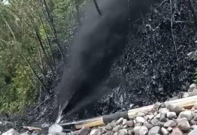 Imagem da noticia Vazamento de petróleo atinge rio na Amazônia equatoriana
