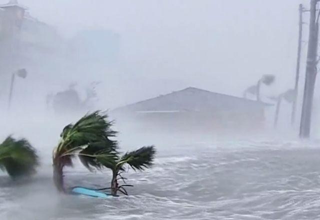 Imagem da noticia Após atingir Flórida, tempestade tropical Idalia segue para Carolina do Norte