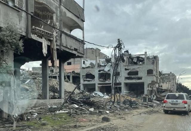Imagem da noticia Brasil Agora: trégua na guerra entra no 6º dia com acusações de violação de cessar-fogo