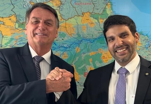 Imagem da noticia Bolsonaro troca secretário de Cultura a menos de um mês do fim do governo